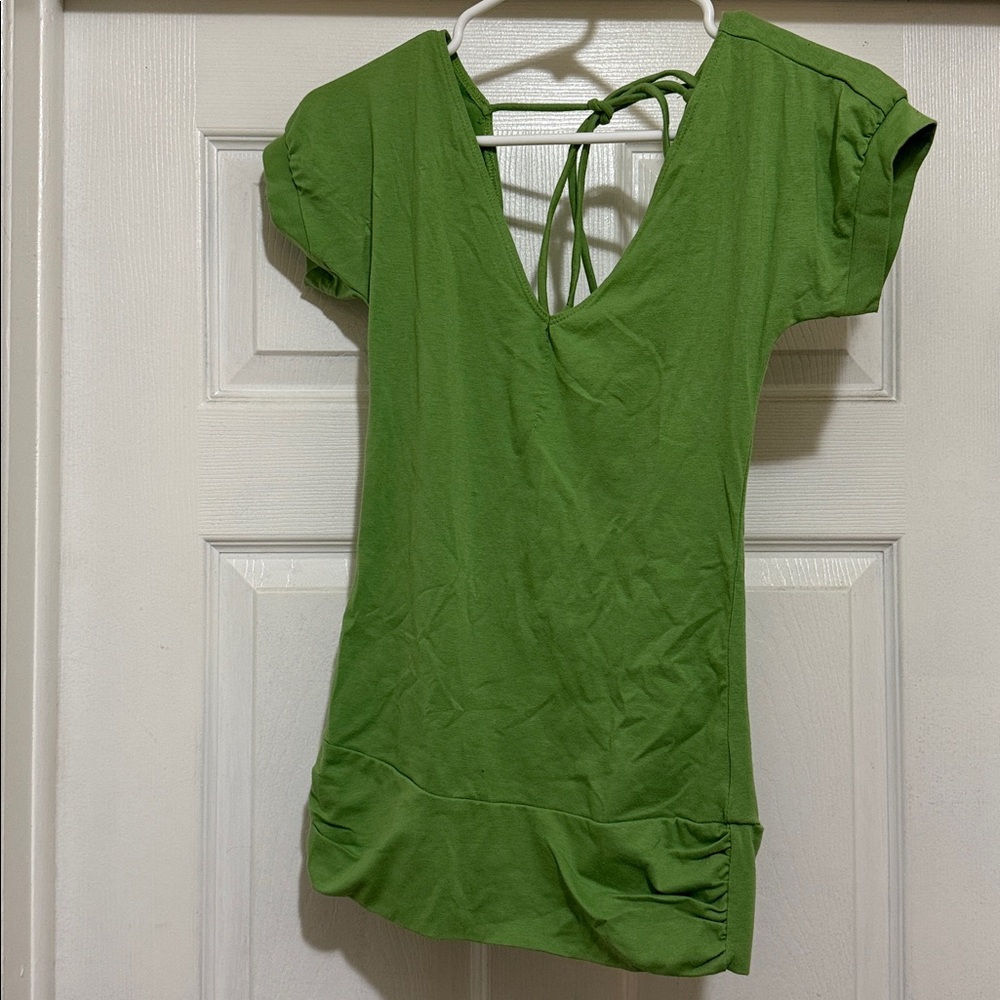 Backless T-Shirt